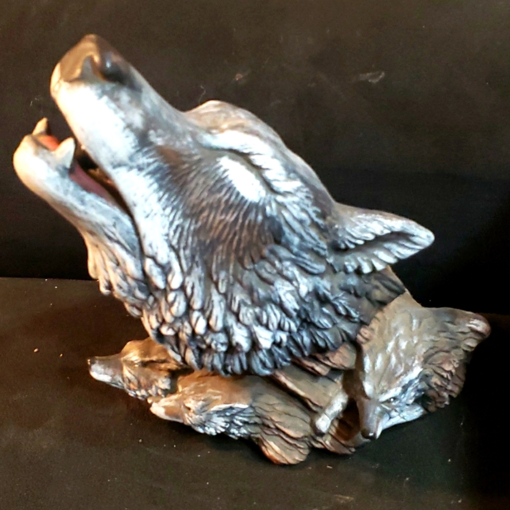 Wolf  Ceramic